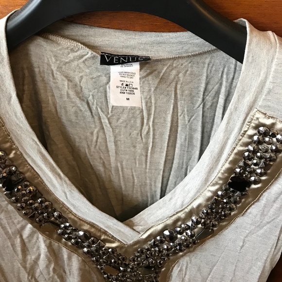 Gold Beaded Detail Top - size medium - Picture 2 of 4